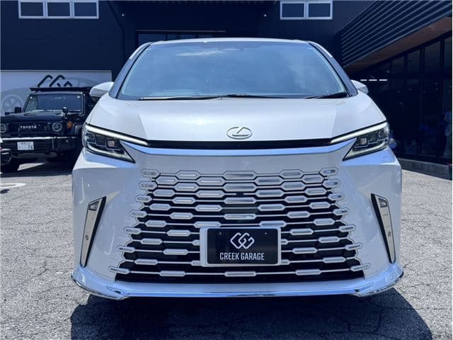 2021 Lexus LM500H EXECUTIVE (5AA-TAWH15W), foto 3