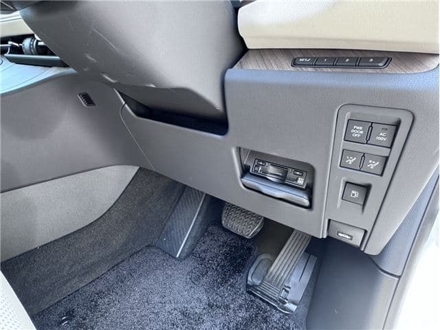 2021 Lexus LM500H EXECUTIVE (5AA-TAWH15W), foto 22