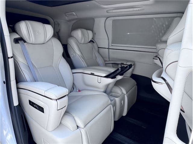 2021 Lexus LM500H EXECUTIVE (5AA-TAWH15W), foto 40